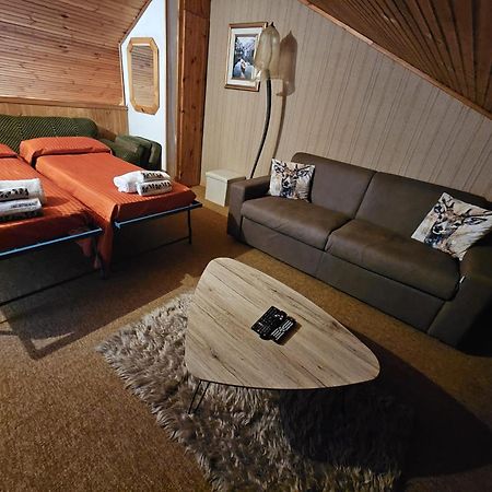 Loricaskihome Extérieur photo